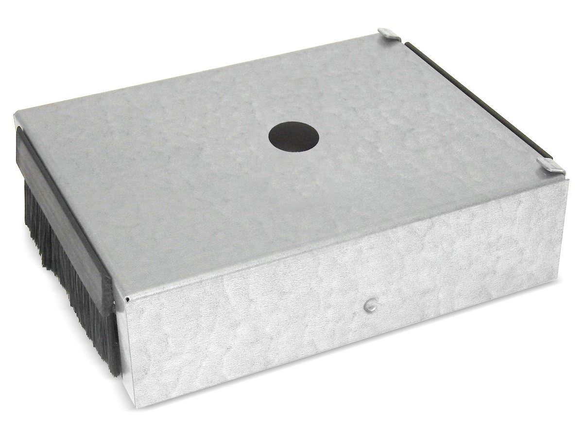 Sammelpunktgehäuse Stahlblech verzinkt - 12 Ports, ohne Frontplatte 6117055