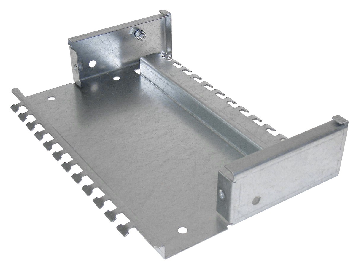 Sammelpunktgehäuse Stahlblech verzinkt - 12 Ports, ohne Frontplatte 6117055