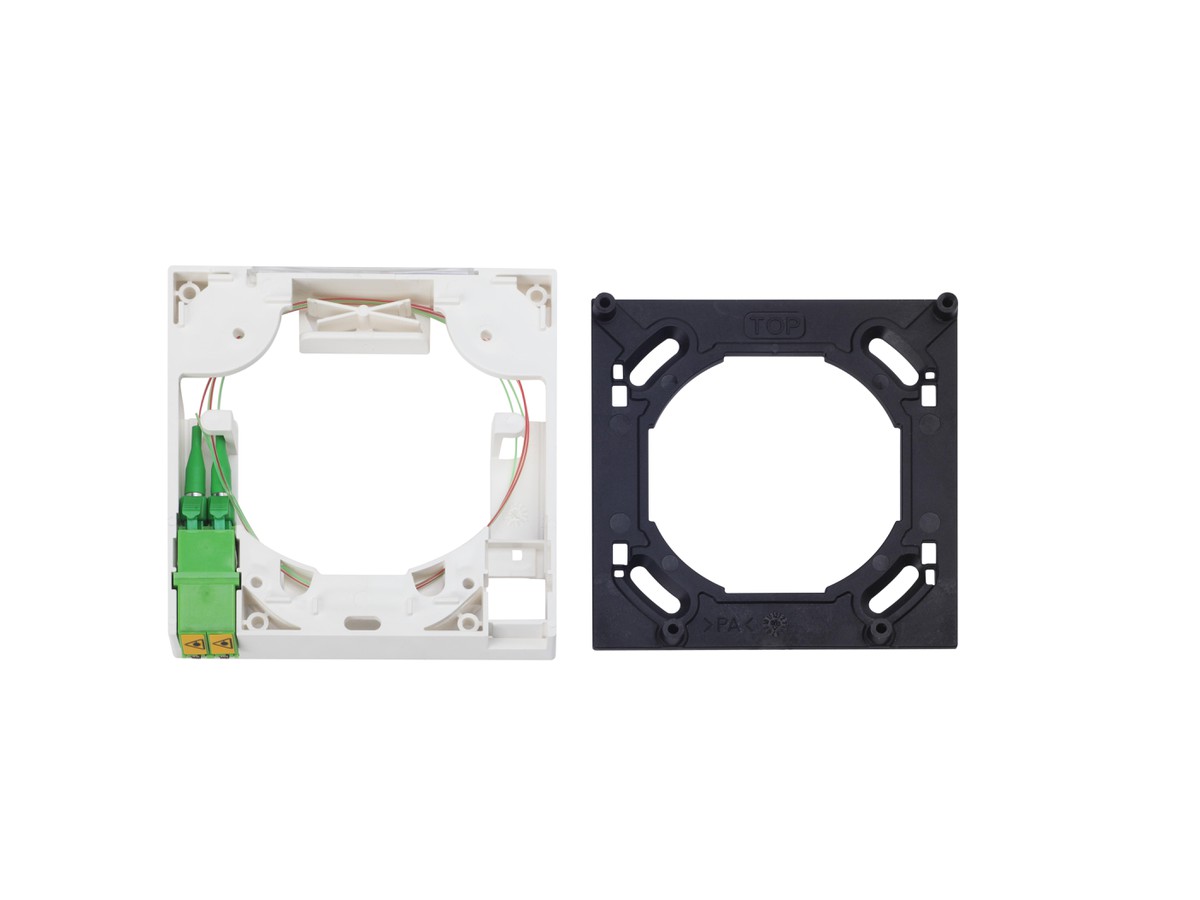 OptoFrame OTO Rahmen, weiss - 1xLCd/APC Mittelstück SM, mit Pigtail